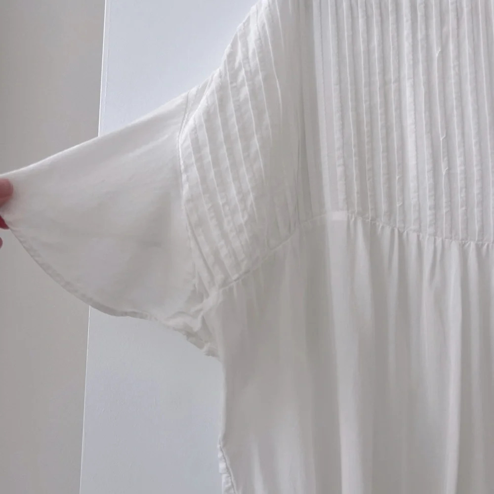 Women’s White Blouse Top Loose Fit Flowy Short Sleeve Basic Everyday Casual - Picture 10 of 11